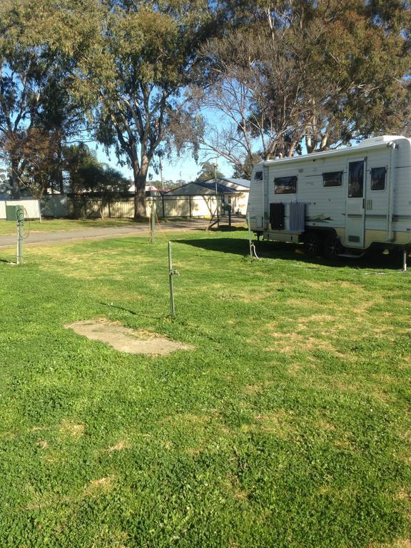 Newell Hwy Caravan Park Parkes Kültér fotó